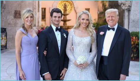 Barron Trump: Who Is He Dating? Exploring The Buzz Around Barron Trump Girlfriend Image